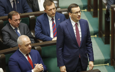 Rząd przestraszył się przeceny polskiego długu