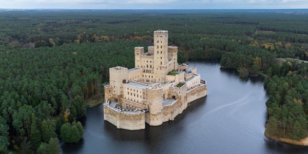 Spór o budowę zamku w Stobnicy zakończony. NSA wydał ostateczny wyrok