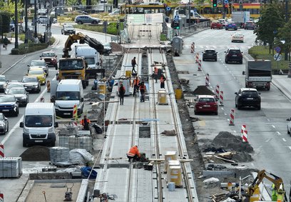 W mijającym tygodniu wykonawca inwestycji firma Balzola Polska układała ostatnie szyny