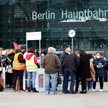Tysiące ukraińskich uchodźców pierwsze dni spędziły na dworcu głównym w Berlinie