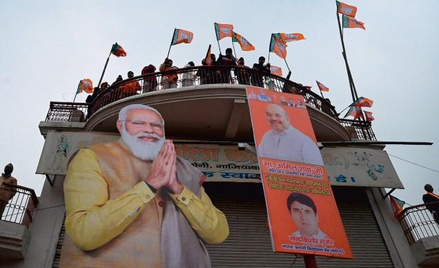 Kartonowa figura premiera Narendry Modi, najpopularniejszego polityka Indii