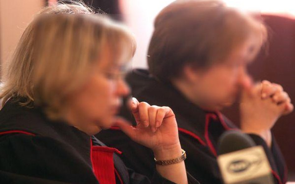 Wymiar sprawiedliwości na odsiecz kontrolerom