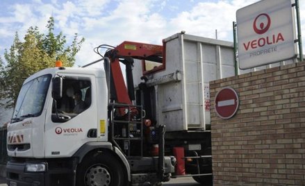 Veolia znów ustępuje, liczy na zgodę Brukseli