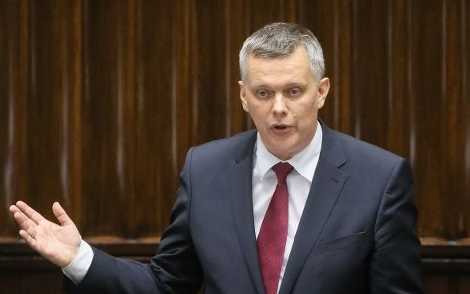 Siemoniak: PO analizuje możliwość zaskarżenia budżetu m.in. do NIK