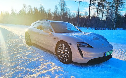 Porsche Taycan Sport Turismo 4S
