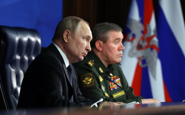 Władimir Putin i faktyczny dowódca całej rosyjskiej armii, szef sztabu generalnego Walerij Gierasimo