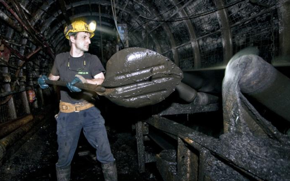 Halemba: zespół ekspertów monitoruje kopalnię