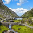 Irlandia zwana jest Szmagardową Wyspą ze względu na malownicze krajobrazy pełne gór, plaż i klifów, 