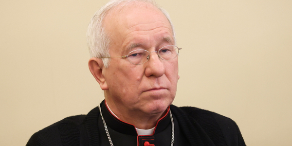 Papież przyjął rezygnację biskupa Dziuby. Potwierdzono zaniedbania w sprawach dotyczących pedofilii