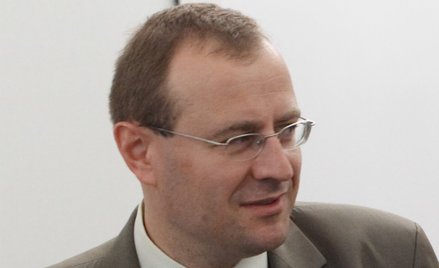 Antoni Dudek: Polska polityka zagraniczna znalazła się na rozdrożu