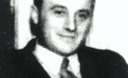 Odbierano rozkazy, przynoszono raporty...