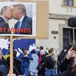Zgromadzenie zorganizowane przez organizację Million Moments for Democracy na temat wydarzeń wokół o