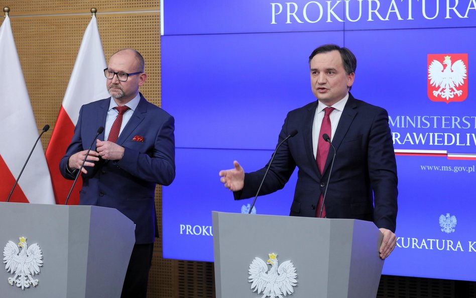 Minister sprawiedliwości, prokurator generalny Zbigniew Ziobro i prokurator Dariusz Barski