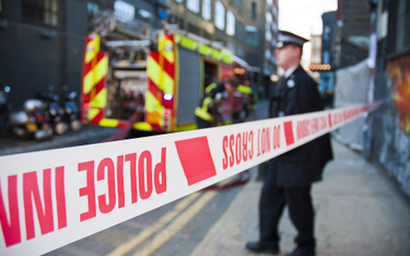 Londyn: Policja znalazła dwa ładunki wybuchowe w opuszczonym mieszkaniu