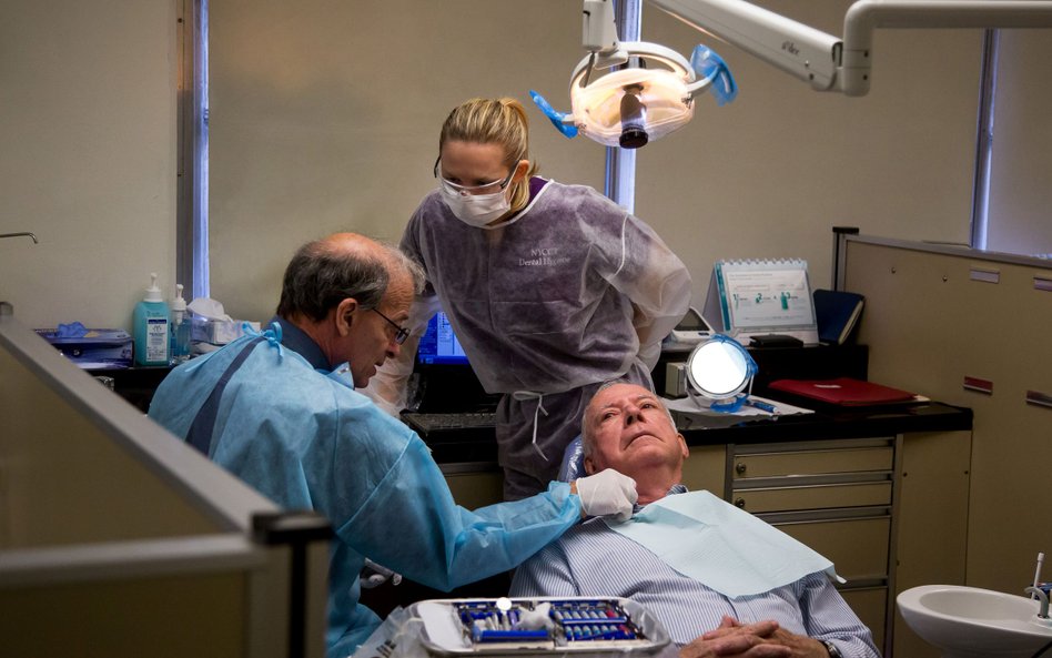 Groźny wirus REvil atakuje dentystów