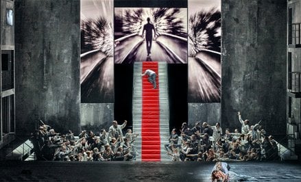 „Rienzi” to opera o sukcesie i klęsce ludowego trubuna, dzisiaj nazywanego populistą