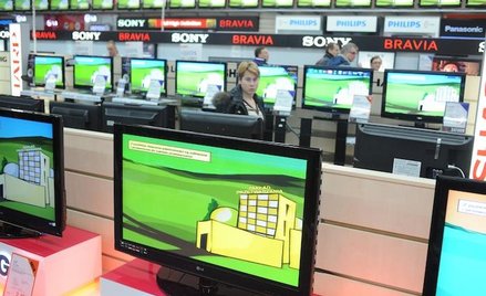 Kibice kupują telewizory