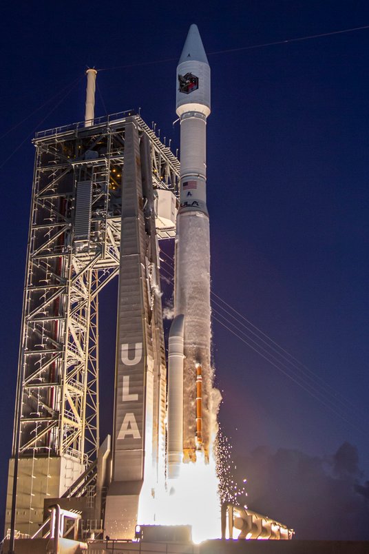 Start rakiety nośnej Atlas V z satelitą SBIRS GEO 6 na pokładzie.