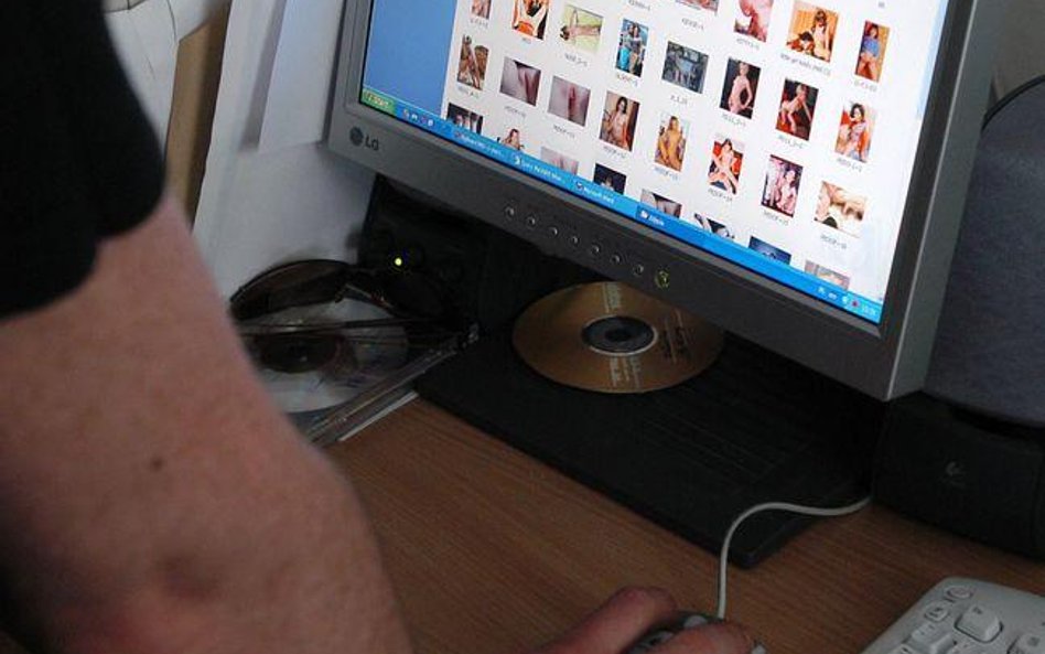 Każdy, kto uzyska, przechowa lub będzie posiadał treści z pornografia dziecięcą, narazi się nawet na