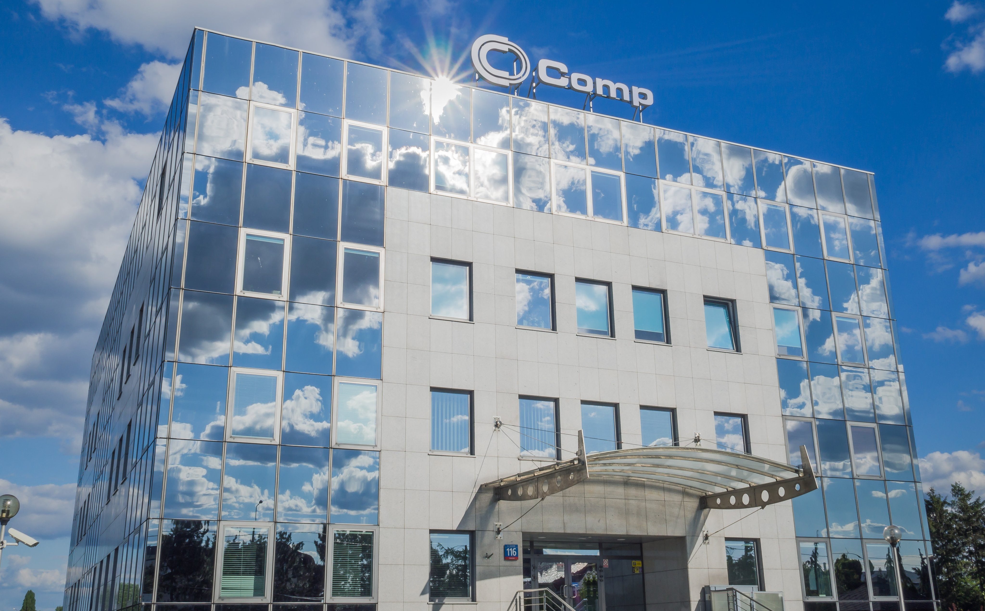 Comp pokazał wyniki. Jakie ma plany?