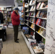 Mniej niż połowa Polaków kupuje książki