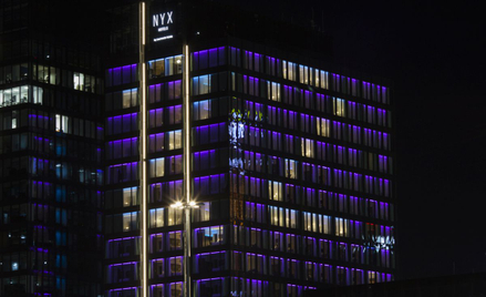 Hotel otworzył się z pompą. Zafundował gościom lot helikopterem