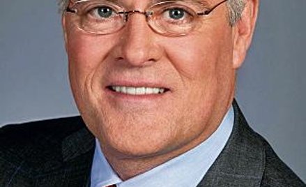 Kenneth Lewis prezes Bank of America jest jednym z nielicznych, którzy zrezygnowali z premii za 2008