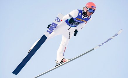 Raw Air: Lanisek wygrywa, Kubacki kombinuje