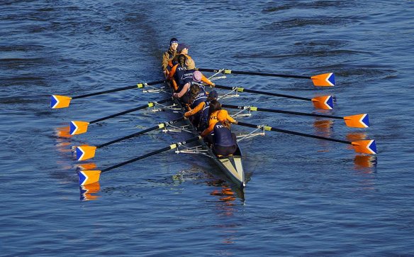 Trening sportów wodnych na Kanale Żerańskim