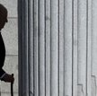 Król-emeryt Juan Carlos emigruje z Hiszpanii. W tle oskarżenia o korupcję