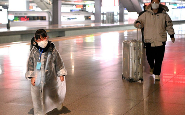 Chińscy naukowcy: Dzieci zarażają się wirusem równie łatwo jak dorośli