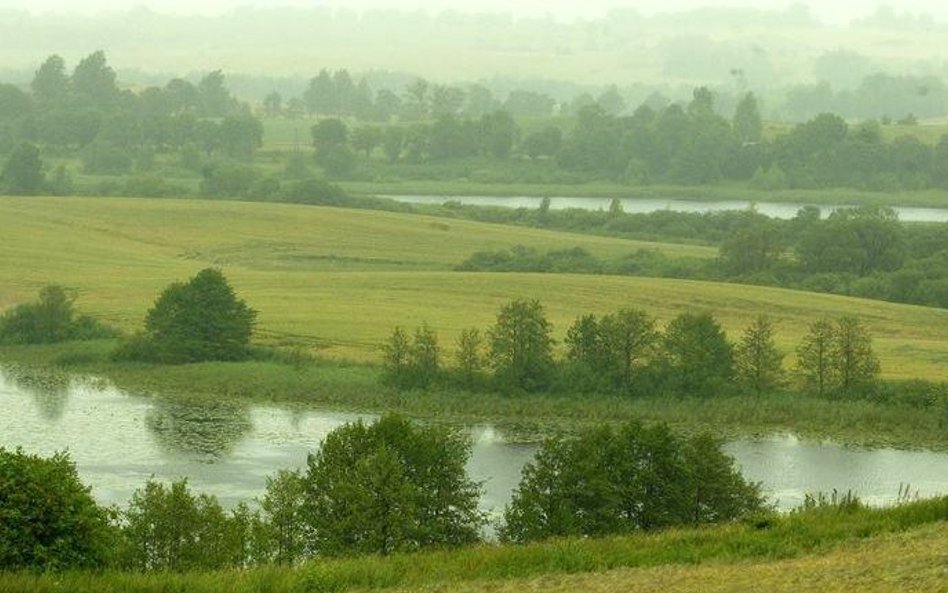 Także młodzi chcą mieć własną działkę. Najlepiej nad wodą