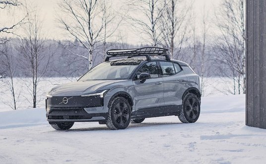 Volvo EX30 Cross Country