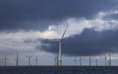 Morskie farmy wiatrowe mogą przynieść gospodarcze 74 mld zł