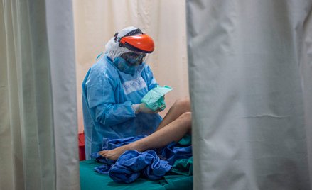 Peru zgadza się na wznowienie testów chińskiej szczepionki