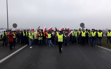 Rolnicy zablokowali autostradę A2
