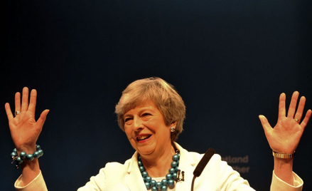 Brexit: Corbyn rozmawia z May, jego partia chce referendum