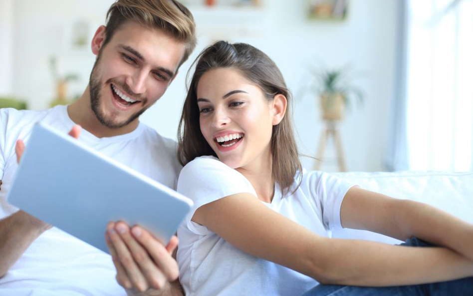 Tablet jako przenośny bank. To  nie do końca działa
