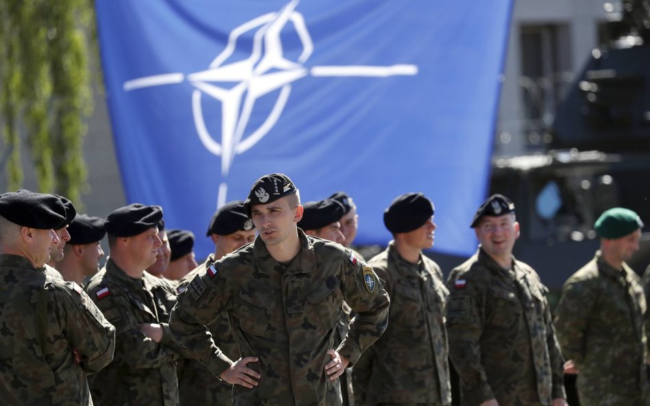 Sondaż: Zdecydowana większość Polaków popiera bazę USA w Polsce