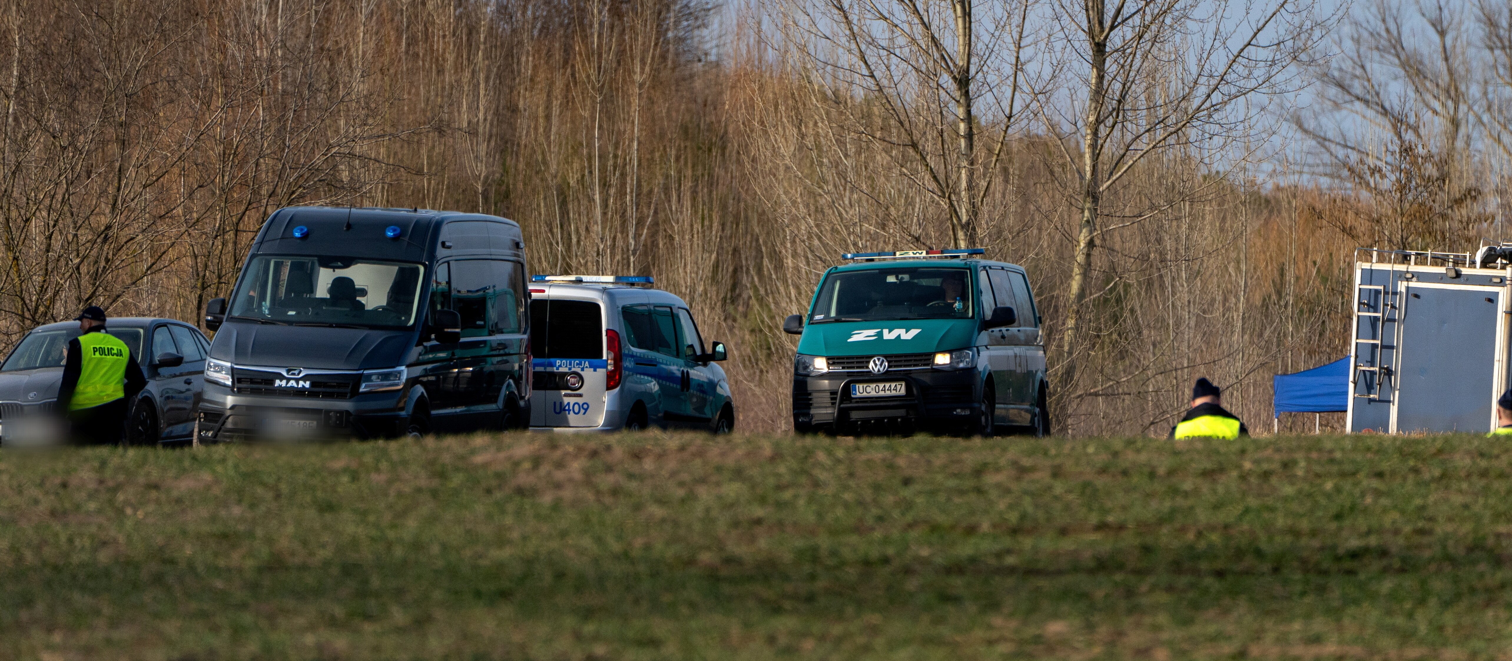 Niezidentyfikowany obiekt rozbił się w lesie na Lubelszczyźnie. Na miejscu policja i Żandarmeria Wojskowa