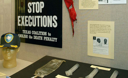 Wystawa w Texas Prison Museum w Huntsville. Placówka zasilana z pieniędzy darczyńców działa od 1989 
