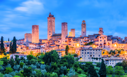 San Gimignano – jedno z najpiękniejszych miast włoskich, nazywane toskańskim Manhattanem. Opodal mia