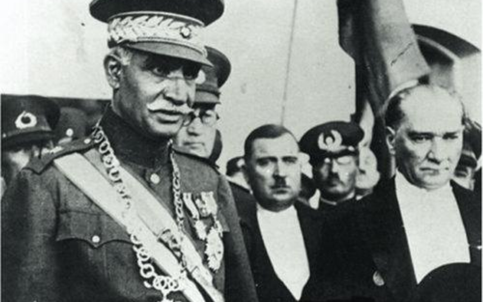 Szach Iranu Reza Pahlavi i prezydent Turcji Mustafa Kemal Atatürk