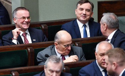 Jeśli PiS będzie chciało odrzucić poprawki opozycji wprowadzone w Senacie, będzie musiało współpraco