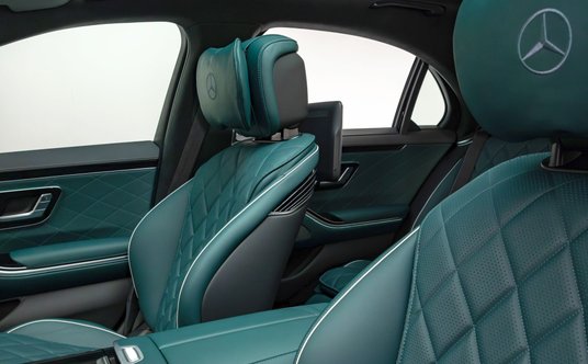 Mercedes klasy S rok modelowy 2025