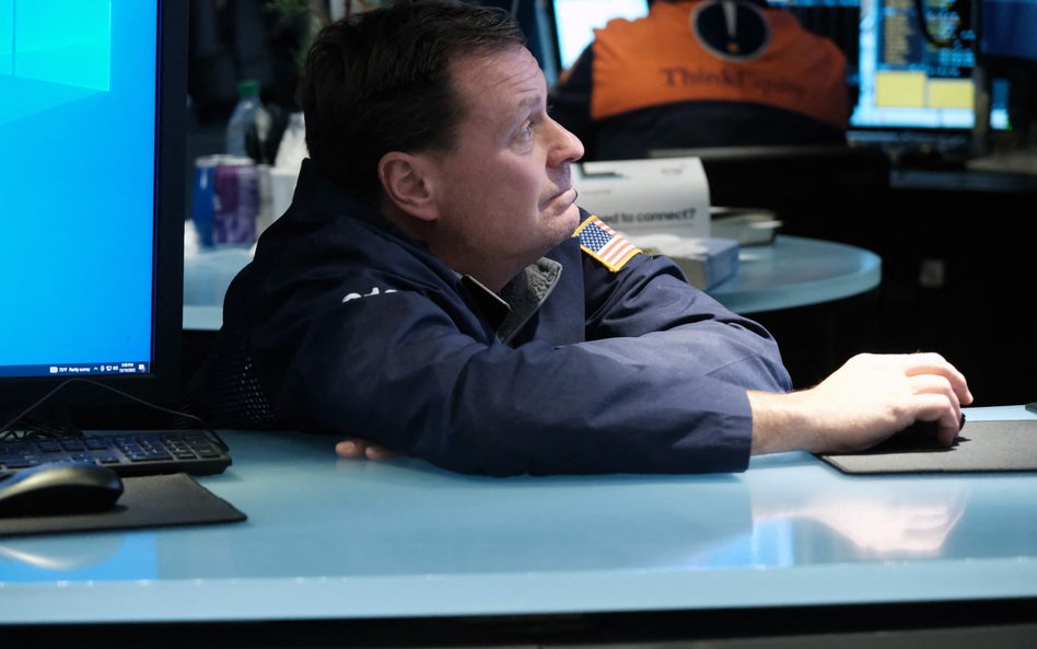 Poranek maklerów: Niedźwiedzie znów rządzą na Wall Street