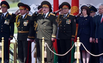 Białoruś: Parada, wódz i represje