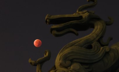 Tak prezentuje się tzw. Krwawy Księżyc