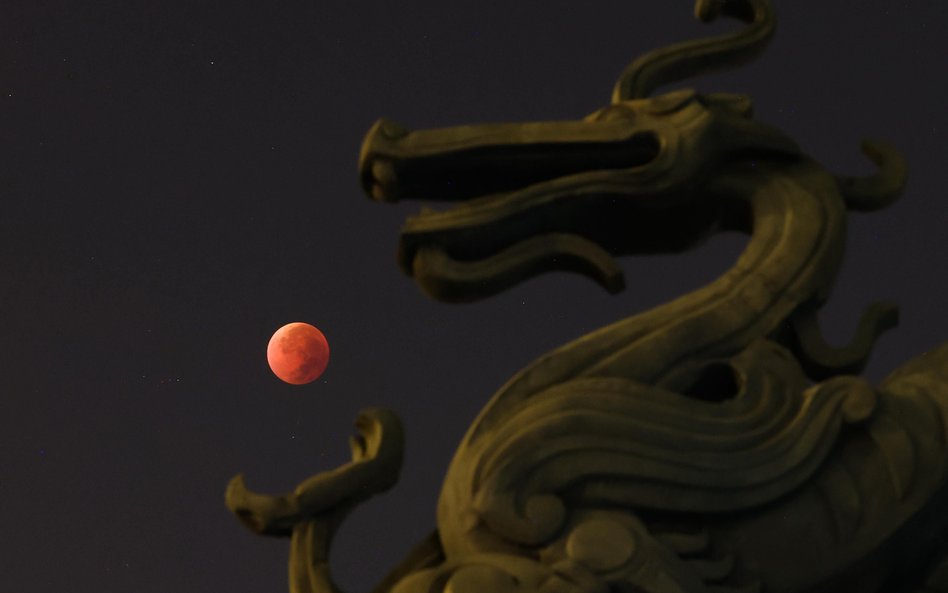 Tak prezentuje się tzw. Krwawy Księżyc