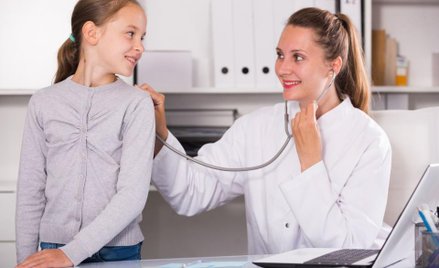 O zabiegu dziecka może zdecydować sąd opiekuńczy